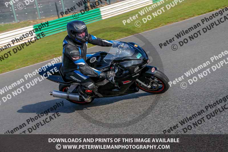 PJM Wedding Photography;enduro digital images;event digital images;eventdigitalimages;mallory park;mallory park photographs;mallory park trackday;mallory park trackday photographs;no limits trackdays;peter wileman photography;racing digital images;trackday digital images;trackday photos